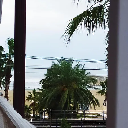 Apartment Encantador Frente A La Playa De Bara